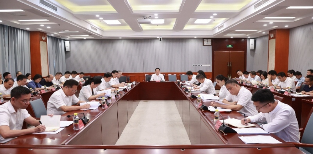 市委党的建设工作领导小组会议暨深入贯彻中央八项规定精神的成效和经验交流研讨座谈会召开