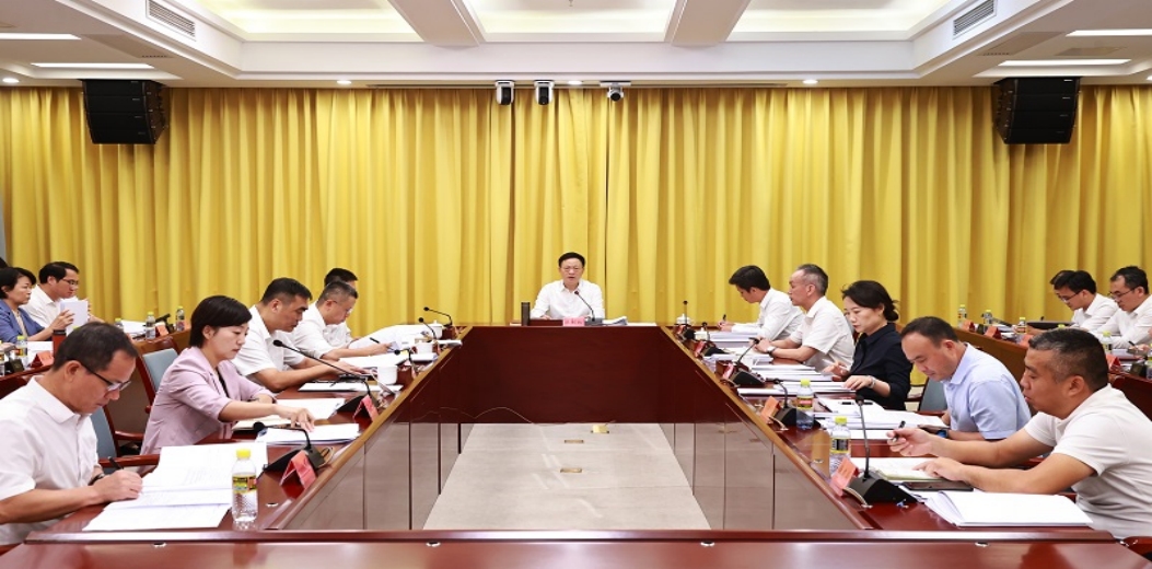 市委优化营商环境领导小组召开2026年第一次会议